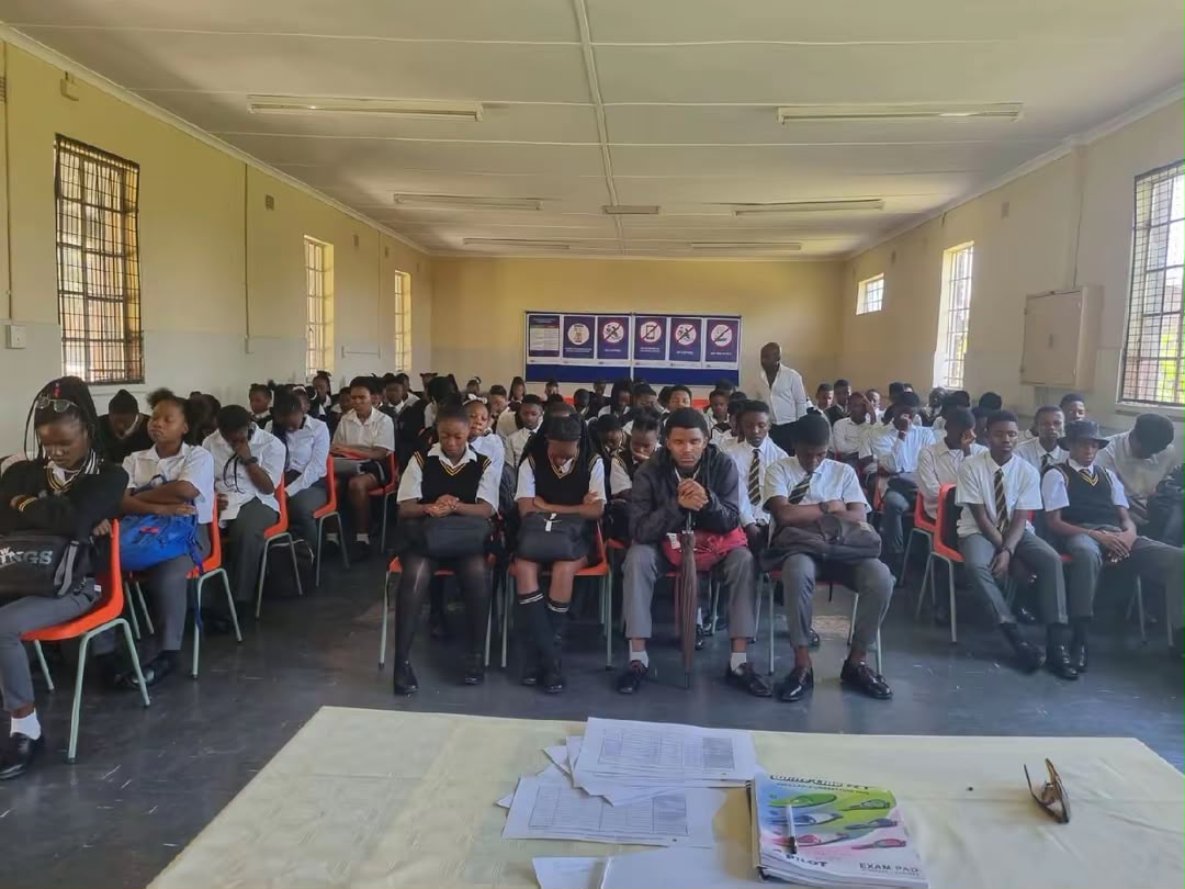 High school learners attending an SSF substance abuse awareness session
